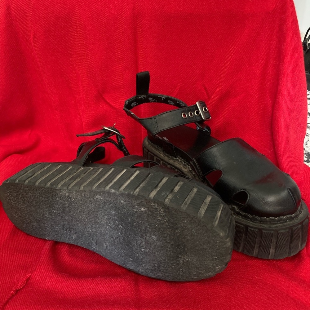 Platform sandal - Picture 3 of 7